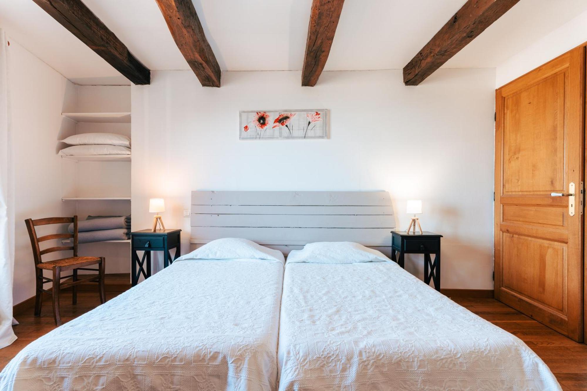 Hotel Des Consuls Castelnau-de-Montmiral ภายนอก รูปภาพ