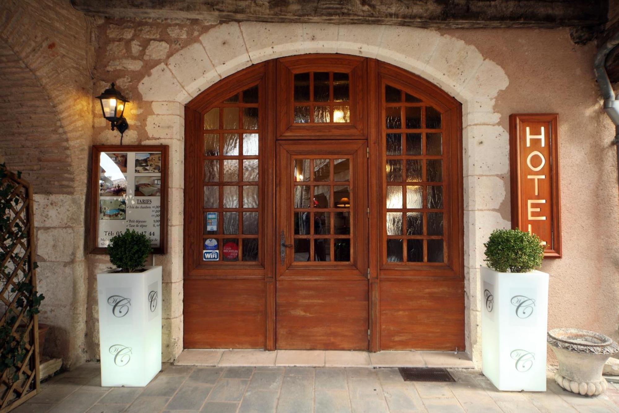 Hotel Des Consuls Castelnau-de-Montmiral ภายนอก รูปภาพ